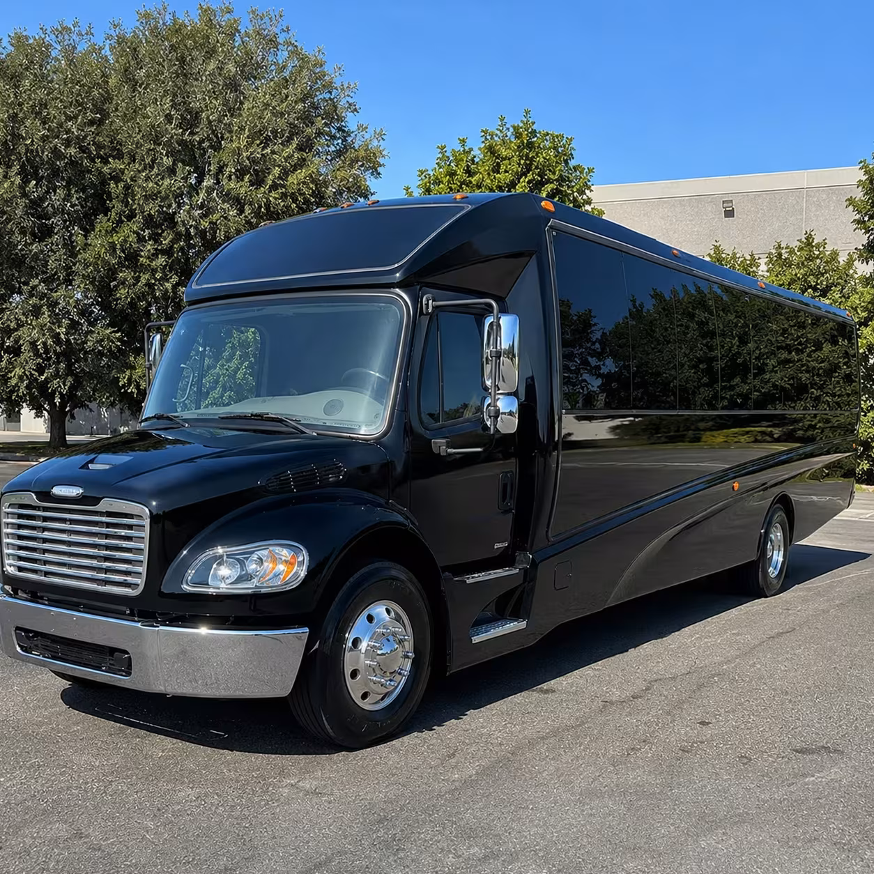 25 passenger minibus