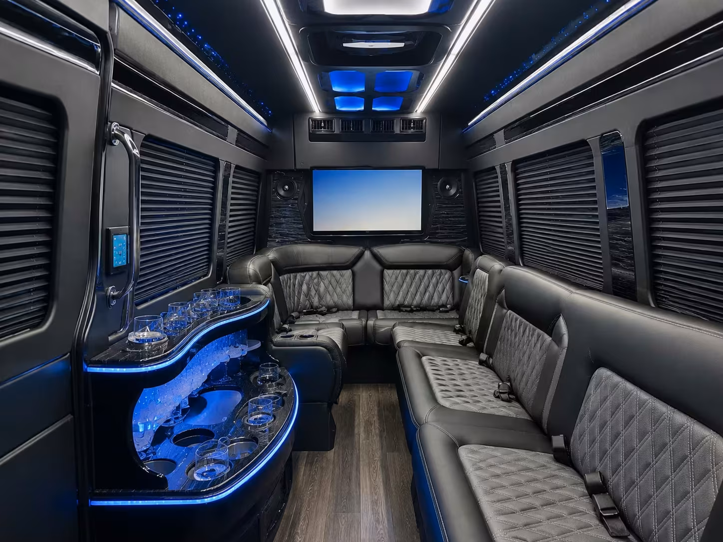 corporate airport transportation for lawrence business travelers